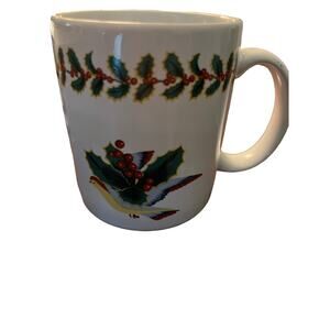 Vintage Signature Housewares Dove with‎ holly and berries  3 Christmas mug s